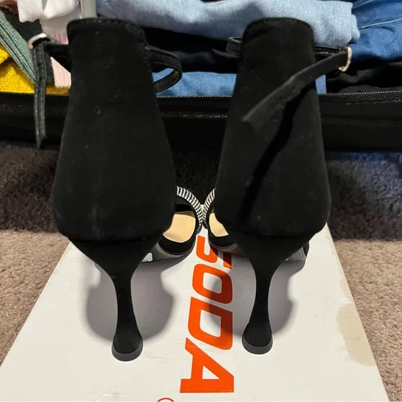 Soda Black and Silver Block Heel Sandals - Picture 3 of 5